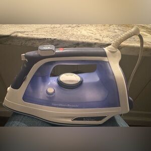 Hamilton Beach Durathon Nonstick Soleplate Iron with wall hanger.